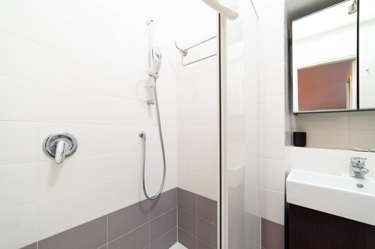 Hbhall Sempione Apartment Milan Luaran gambar